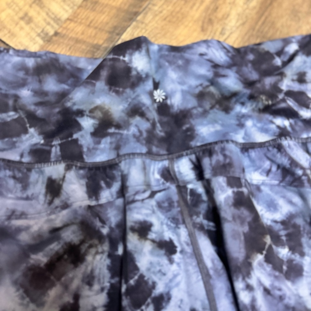 Athleta Salution Tie-Dye Joggers in Black and gray - Picture 10 of 11